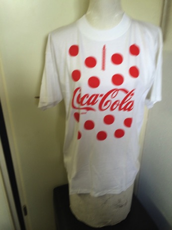 8460-1 € 5,00 coca cola T-shirt maat L